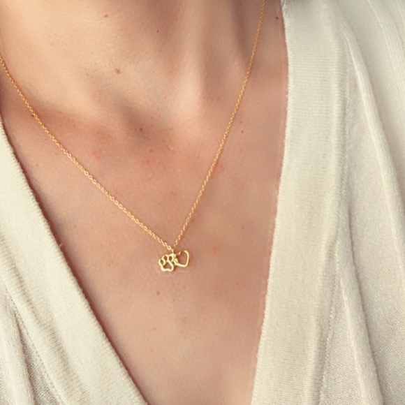 14k Gold Vermeil Interlocking Heart and Paw Necklace - Picture 9 of 10